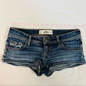Hollister shorts size 3/26